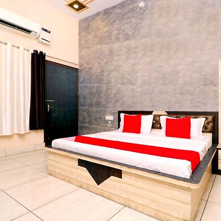 Hotel O Pushp Vatika Bhiwani Exterior photo